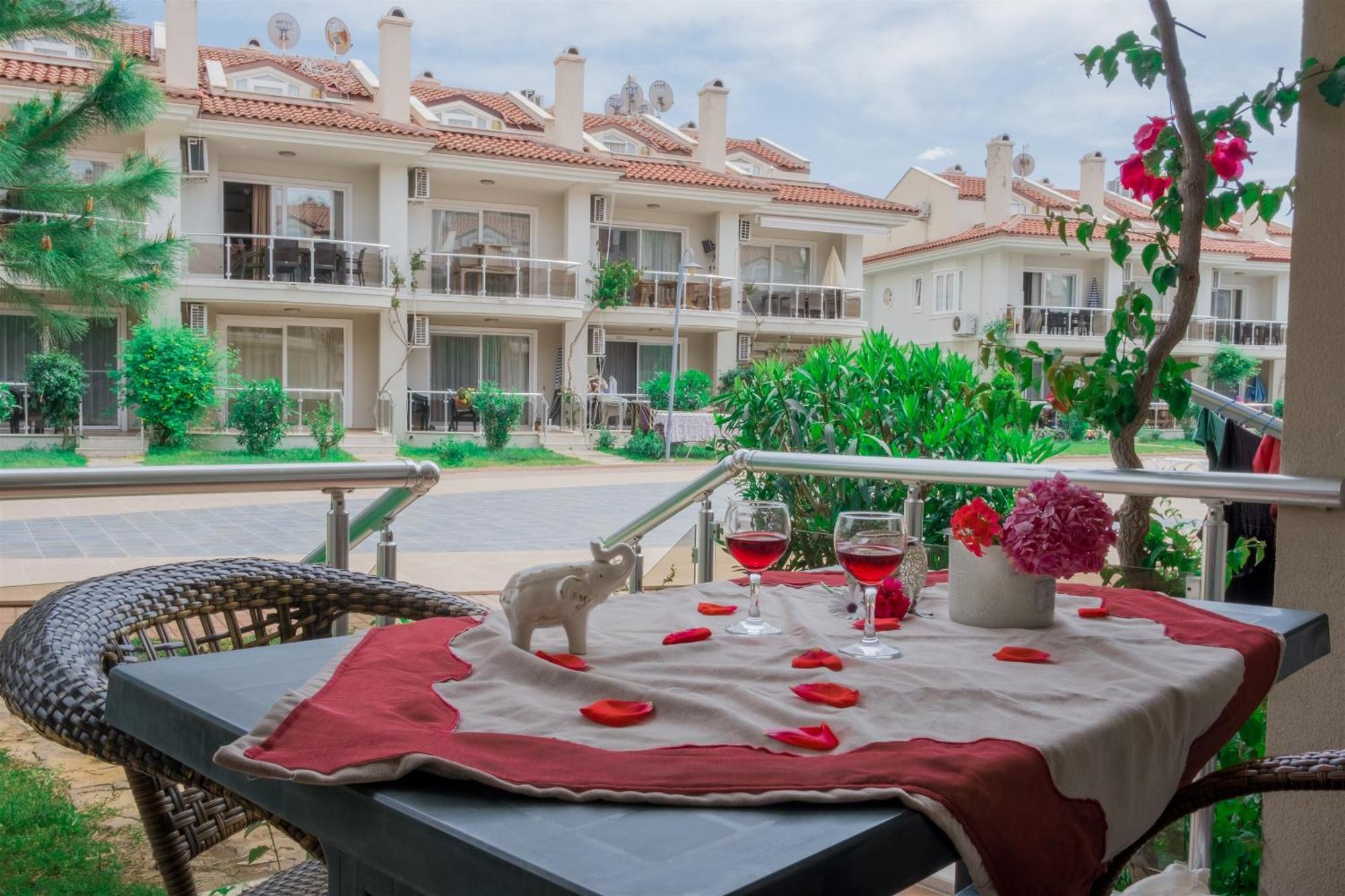 Sunset Beach Club Lebrentals Fethiye Exteriör bild